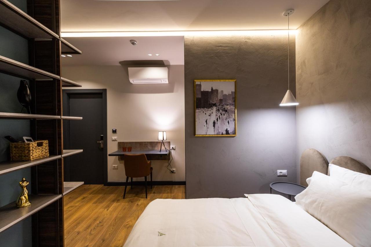 Allure Boutique Hotel Tirana Exterior foto