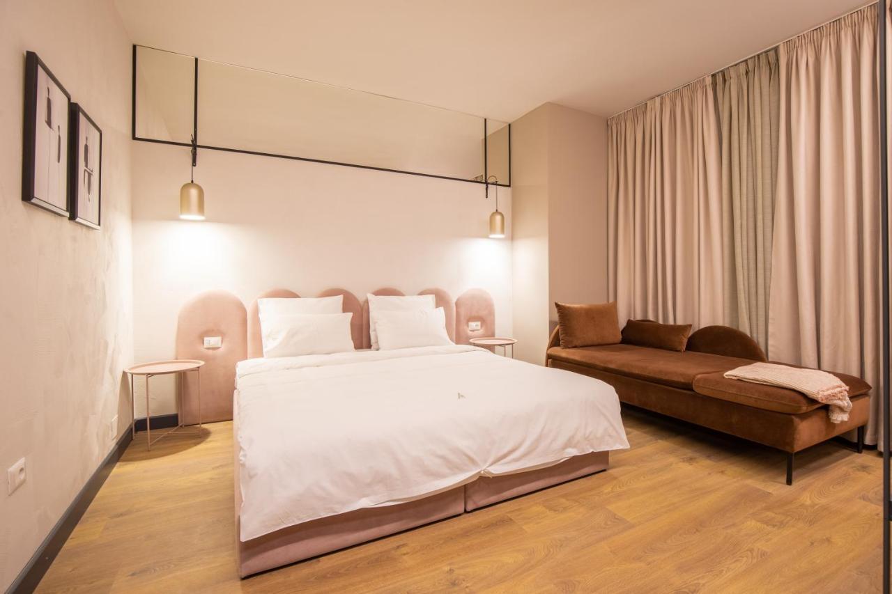 Allure Boutique Hotel Tirana Exterior foto