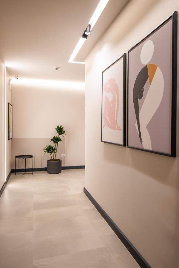 Allure Boutique Hotel Tirana Exterior foto